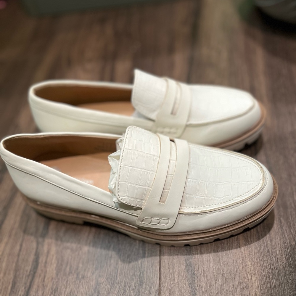 Women’s White Loafers